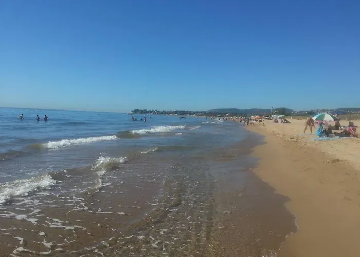 بيت للعطل Pavillon Independant Classe 2 Etoiles Climatise Fréjus